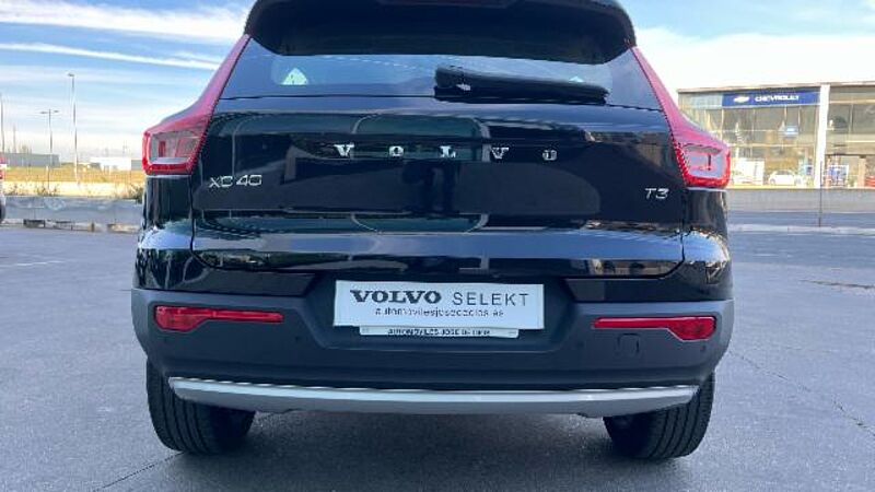Volvo  XC40 T3 Business Plus Automático